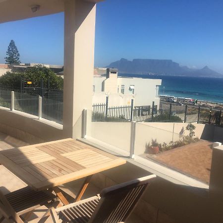 2Whitewaters Bloubergstrand Homestay 外观 照片