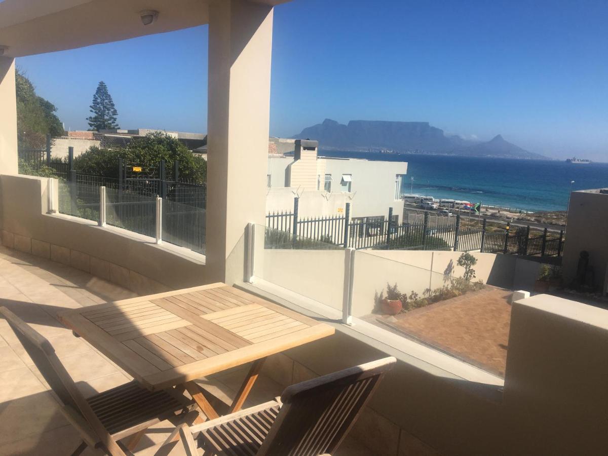 2Whitewaters Bloubergstrand Homestay 外观 照片